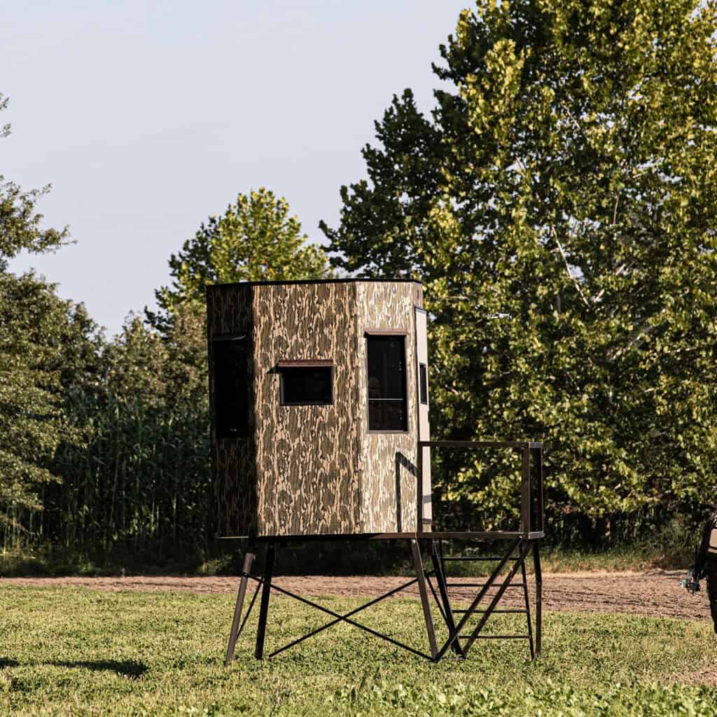 Defender Hunting Blind - Rutted-Up Blinds - Elevated Hard Sided Hunting ...