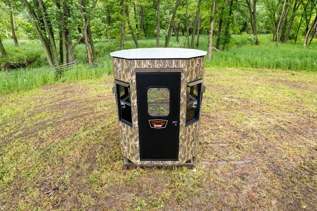 Rutted Up Hunting Blinds Defender 8 Window Hard Sided Blind Rutted Up   Rutted Up Hunting Blinds Defender 8 Window Hard Sided Blind 1024x682 